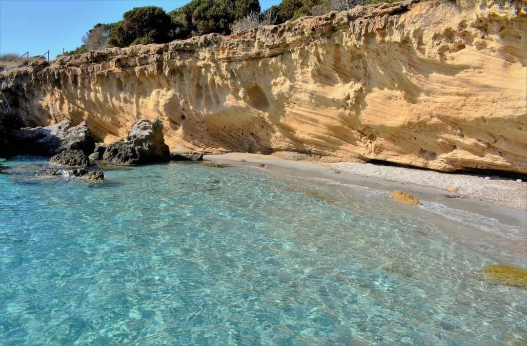Casa Sonia Lejlighed Porto Pino Eksteriør billede