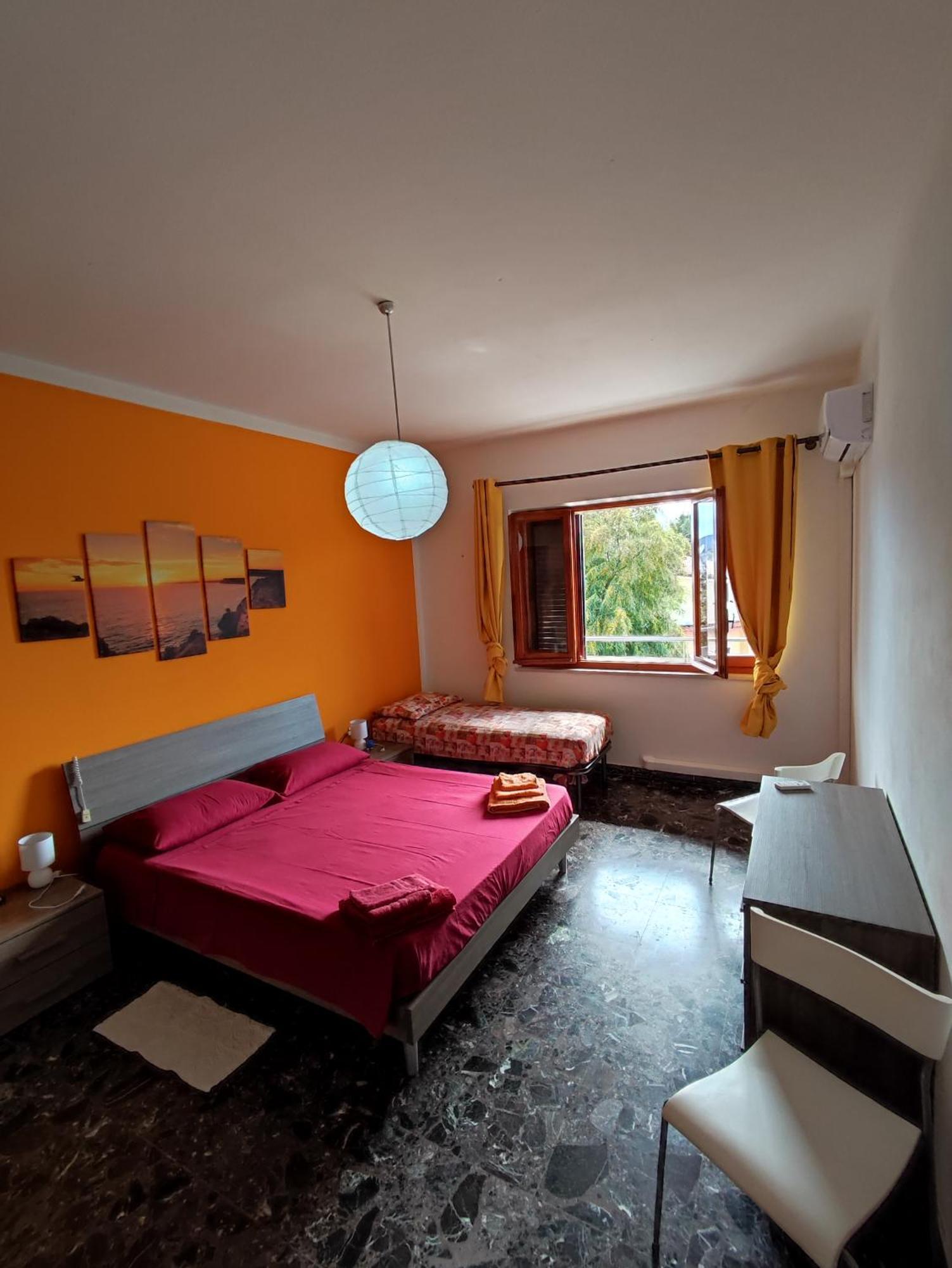 Casa Sonia Lejlighed Porto Pino Eksteriør billede